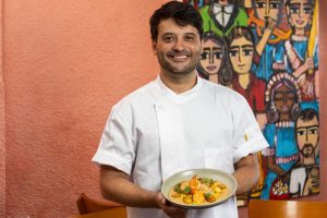 Chef Alcindo Queiroz, do Restaurante Patuá - Foto: Victor Muzzi