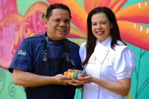 Chef Leandro Ricardo e a confeiteira Alessandra Gomes - Foto: Divulgação