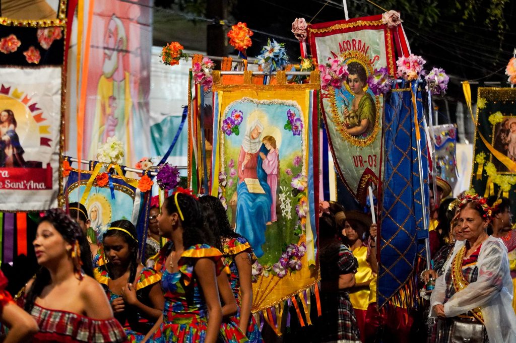 Desfile das Bandeiras - Foto: Marcos Pastich / PCR